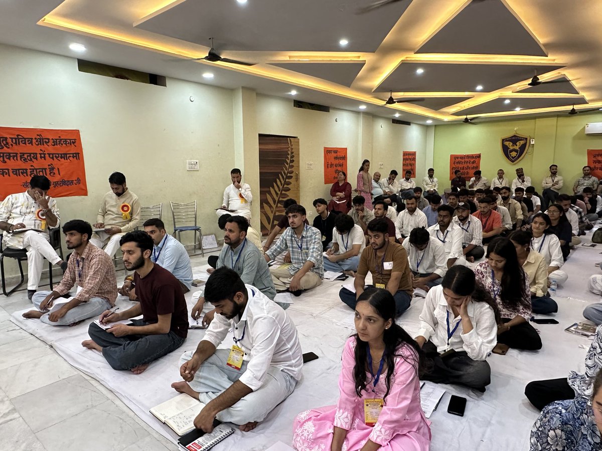abvphp's tweet photo. ऊना में आयोजित हो रही अभाविप हिमाचल प्रदेश की प्रदेश कार्यकारिणी बैठक में प्रदेश के वर्तमान शैक्षणिक एवं सामाजिक परिदृश्य सहित विभिन्न संगठनात्मक विषयों पर चर्चा की गई। https://t.co/5yXAeuJiH0