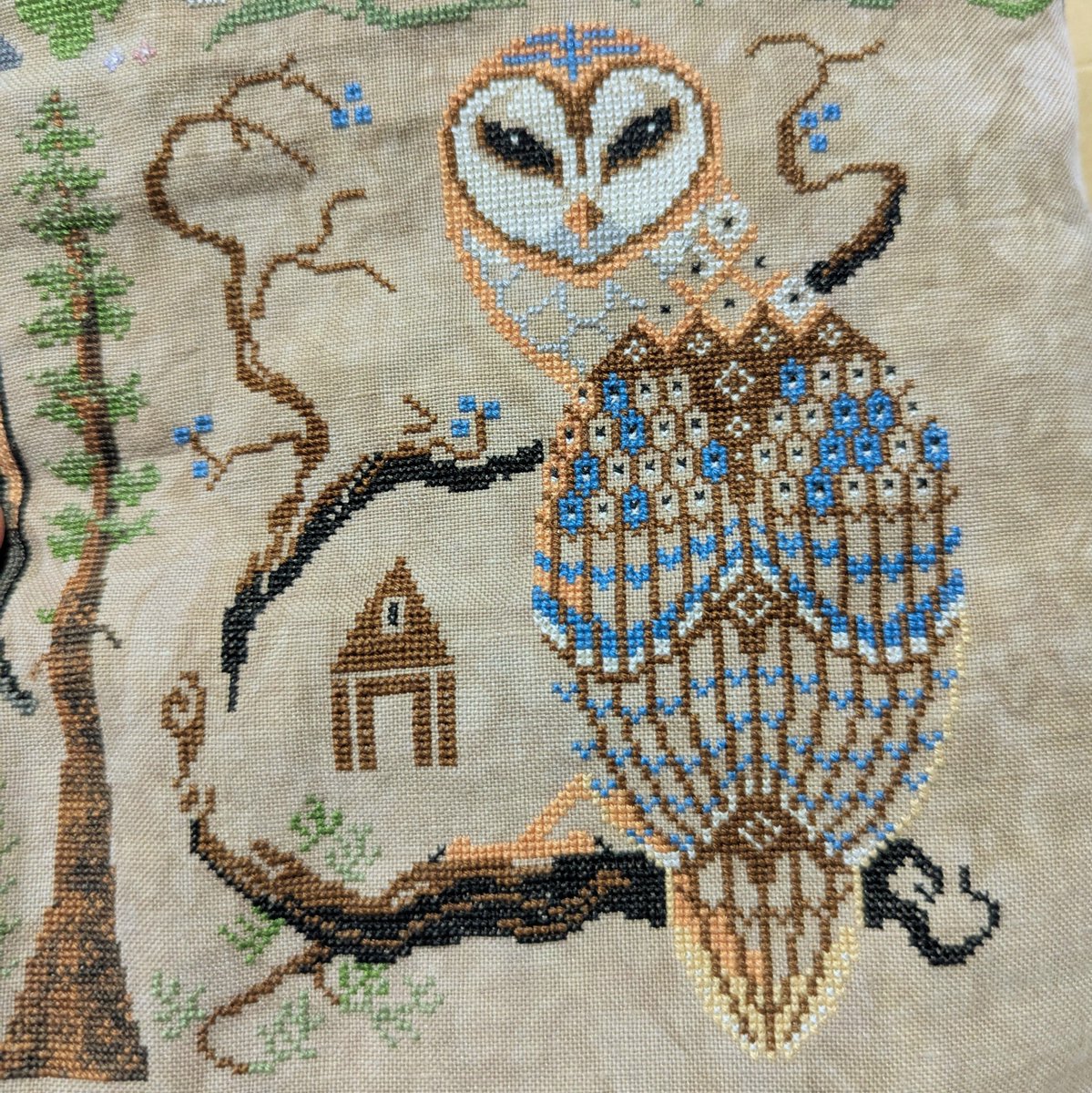 fromching's tweet photo. COTTAGE GARDEN SAMPLERS
A YEAR IN THE WOODS
＃8 THE BARN OWL

#クロスステッチ #CrossStitch https://t.co/t1v5JeoKr7