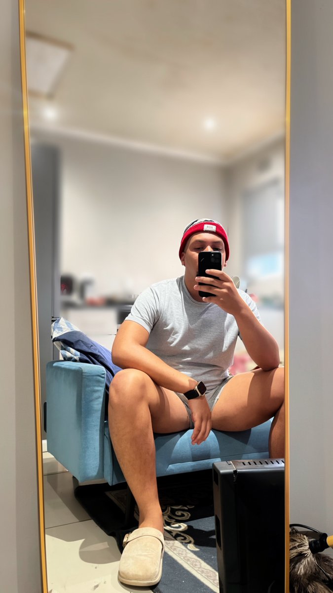 Toetally_fetish's tweet photo. How's your Saturday 🦶 https://t.co/3Z7ym4gHr4