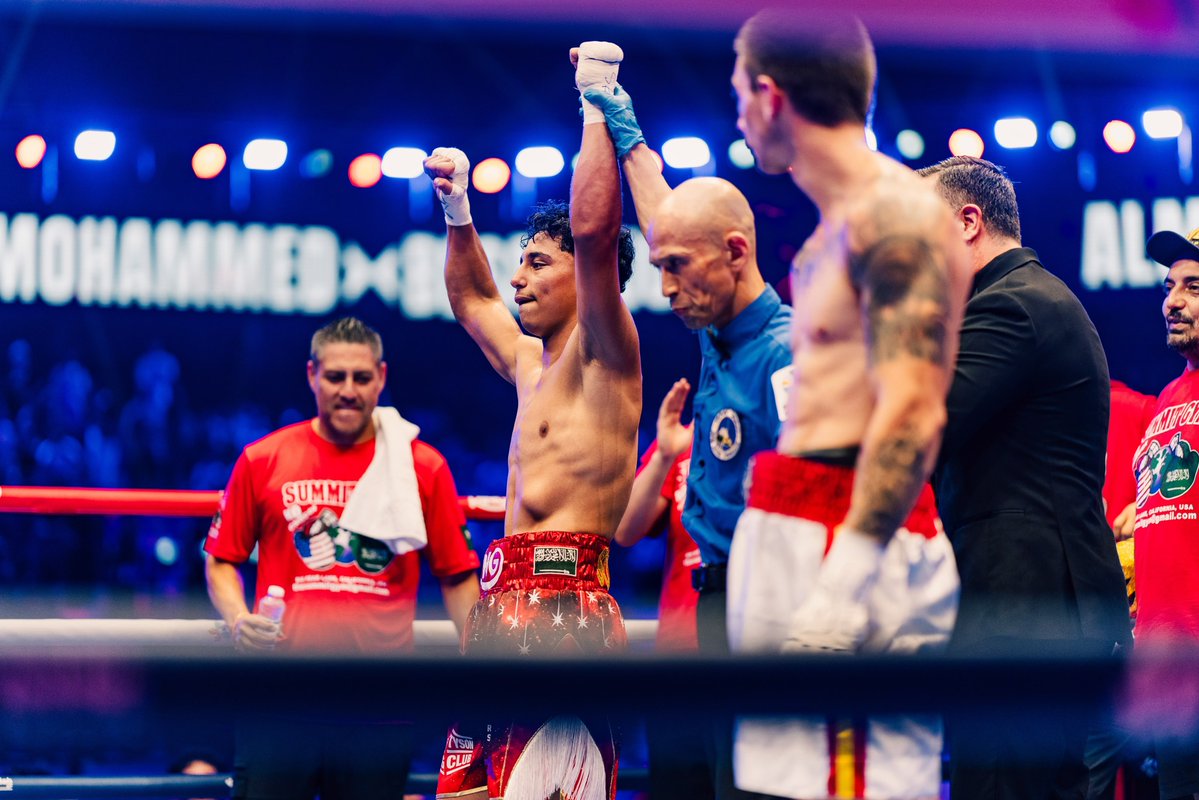 Turki_alalshikh's tweet photo. البطل السعودي سلطان المحمد يفوز على خصمه إيفرين بيسالدوتش في حدث TheComeBack 🥊🇸🇦😎

 Sultan AlMohammed earns an impressive win over Efren Besalduch at TheComeBack, making a strong statement 🥊🇸🇦 https://t.co/wPAUkUfYih