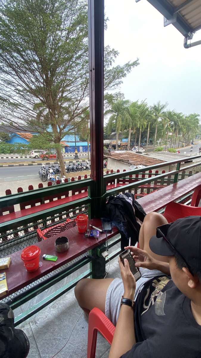 ___daun's tweet photo. minggu ini ke bogor, minggu depan? https://t.co/VGpqVb6fWn