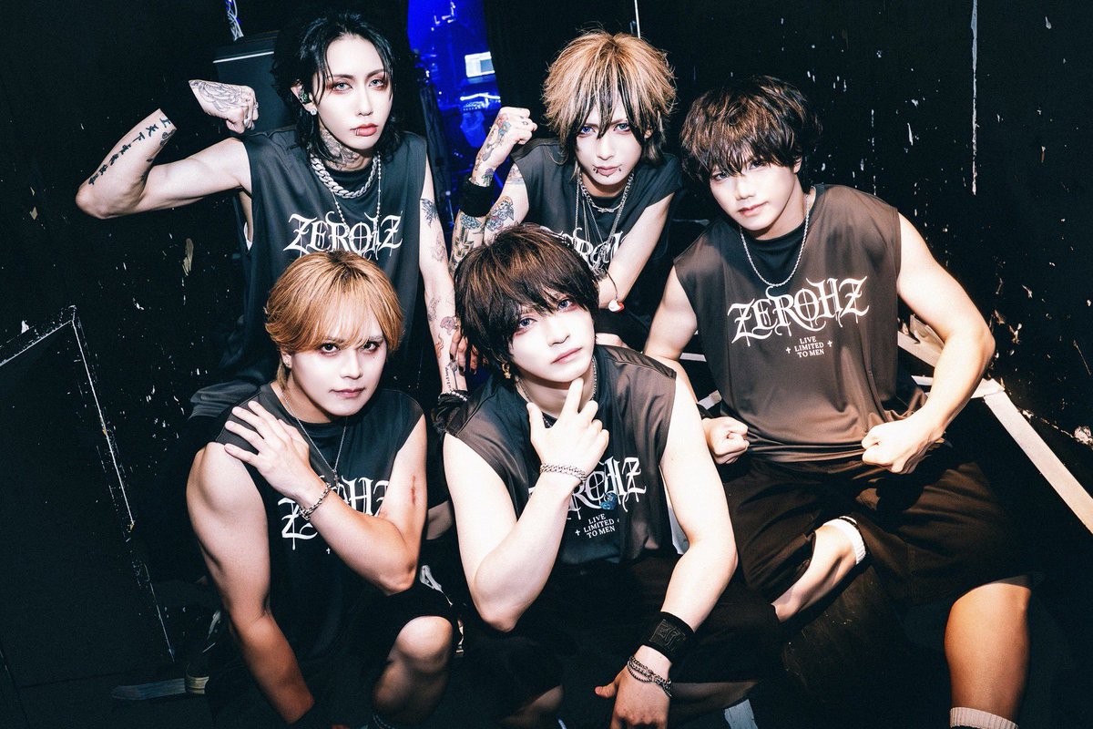 zerohz_leo's tweet photo. 1部：男限定 / 2部：女限定

零[Hz]として初の試みでした。
どちらもそれぞれ良さがあって最高に熱くて、皆んな思いを届けてくれて、また必ずやりたいと思ったわ🔥

まじでありがとー！！💪 https://t.co/ZtRjeMnDOy