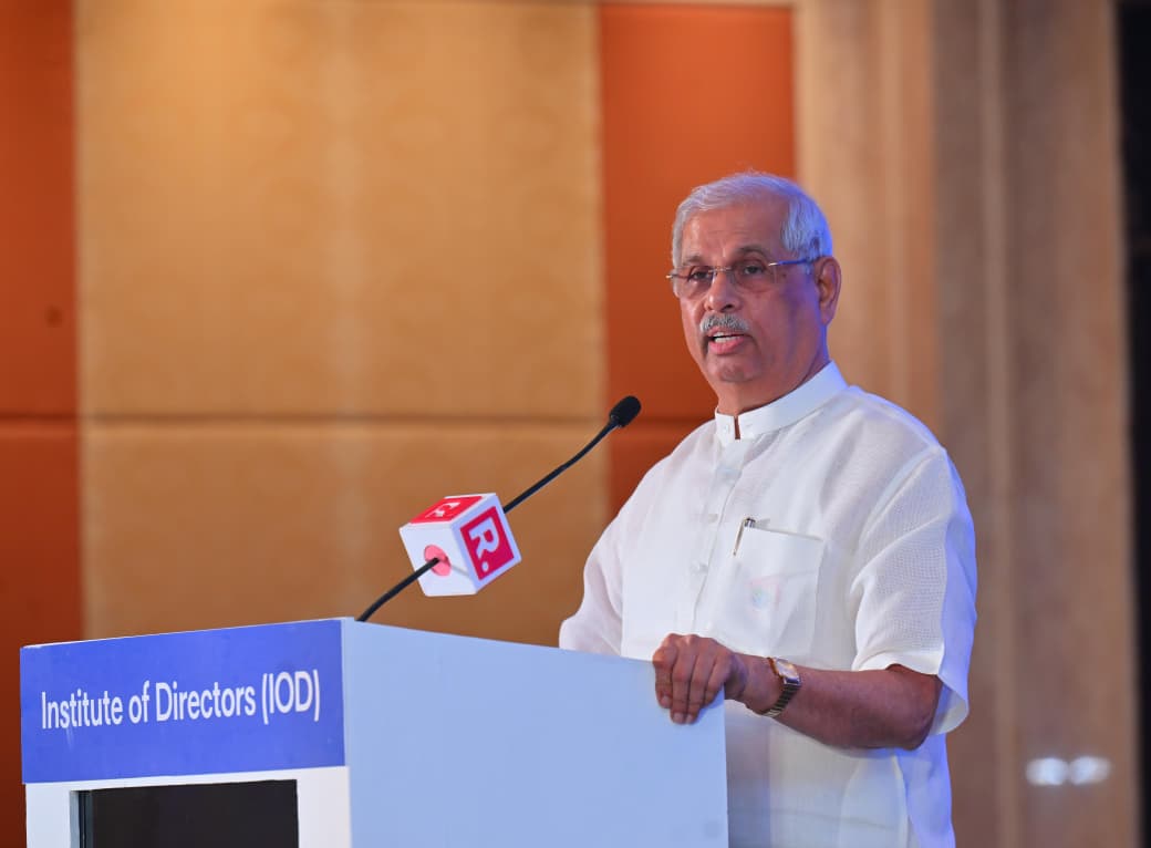 lokbhavan_tn's tweet photo. Thiru. Rajendra Vishwanath Arlekar, Hon’ble Governor of Tamil Nadu, participated as the Chief Guest, felicitated the awardees, and presented the IDEAL Awards 2026 at the valedictory session of the IOD National Convention on “Boards” at Taj Coromandel, Chennai.
In his address, he emphasized that strong and visionary boardroom decisions are pivotal in driving transformation, enhancing global competitiveness, and shaping inclusive growth. He underscored that the pathway to a #ViksitBharat lies through a #ViksitTamilNadu, where policies and strategic decisions taken at the highest levels must effectively reach the grassroots and benefit every citizen.
Highlighting the role of responsible governance, innovation, and people-centric decision-making, he called for aligning board strategies with national priorities to accelerate economic growth and build a resilient, future-ready India.

#ViksitBharat #ViksitTamilNadu #EconomicGrowth #GoodGovernance #CorporateLeadership #Transformation #GlobalCompetitiveness 

@rashtrapatibhvn @VPIndia @PMOIndia @HMOIndia
@rajendraarlekar @KeralaGovernor @MIB_India
@PIB_India @pibchennai @DDNewslive @airnewsalert
@PTI_News @ani_digital @DDTamilNews @airnews_Chennai @CBCCHENNAI_MIB