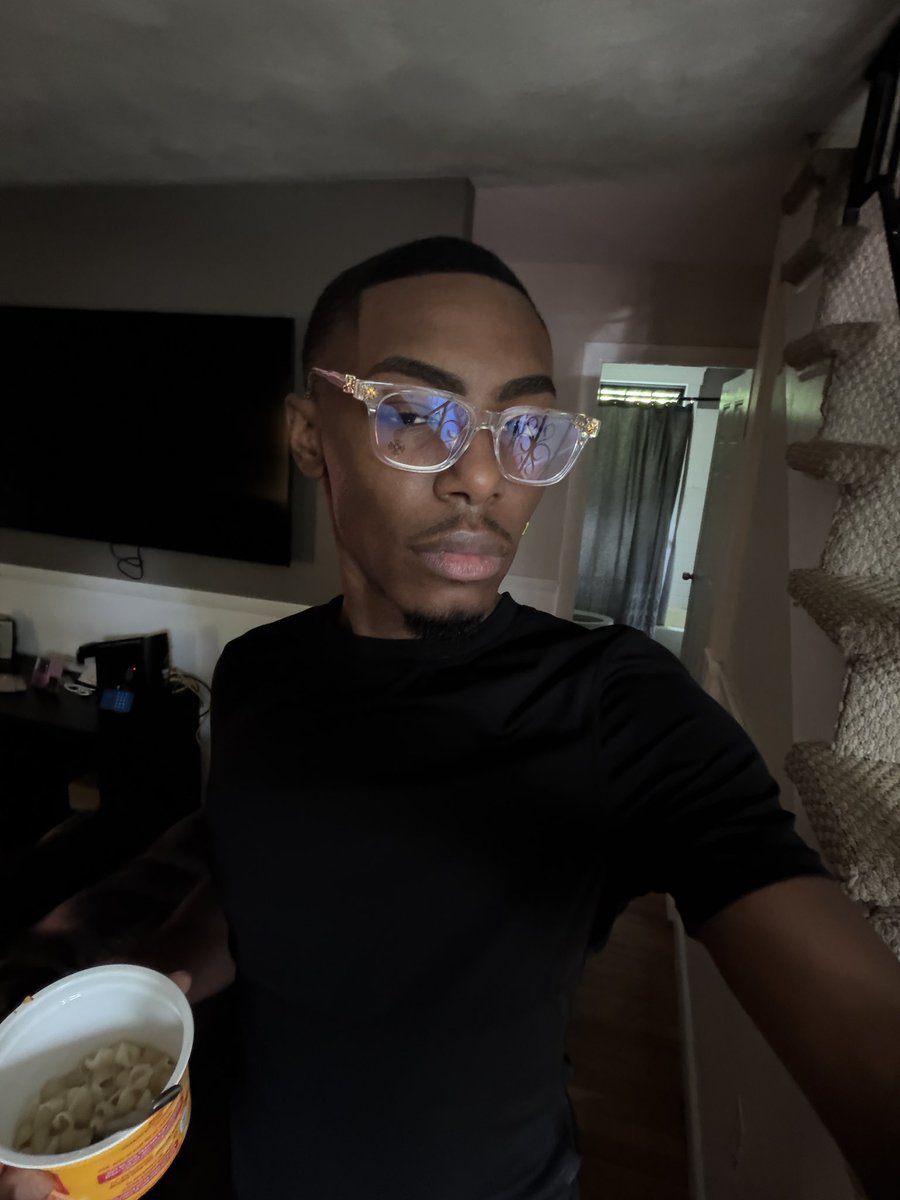 blkboyaesthetic's tweet photo. https://t.co/mPh7ZnnWPr