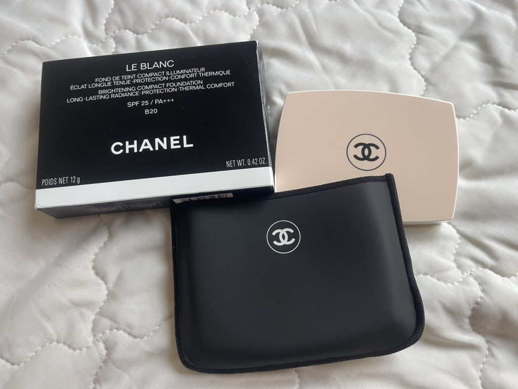 sonnej2's tweet photo. Chanel le blanc compact แป้งผสมรองพื้น B20 (มีถุงให้)

Price 999รวมส่ง

สภาพ100%ยังไม่เคยใช้ จากshopที่🇯🇵 ขอดูเพิ่มเติมก่อนได้ค่า 

#ส่งต่อสกินแคร์ #ส่งต่อเครื่องสําอาง #ส่งต่อเสื้อผ้า #ส่งต่อคสอ #ส่งต่อสกินแคร์มือสอง #ส่งต่อเครื่องสำอาง #ส่งต่อchanel #ส่งต่อเครื่องสำอางมือสอง https://t.co/GekL3U77BJ