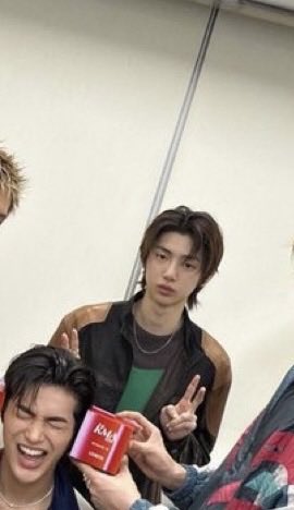 Jjun tweet media