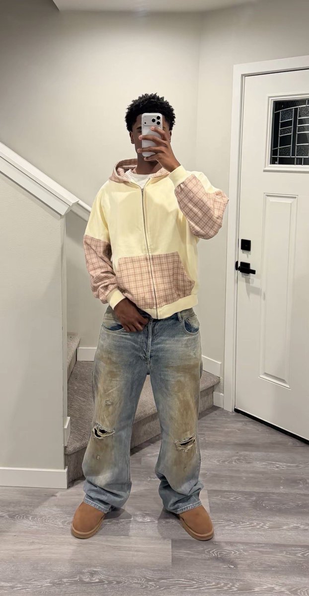wtfay0's tweet photo. simple fits>> https://t.co/xfP7113H05