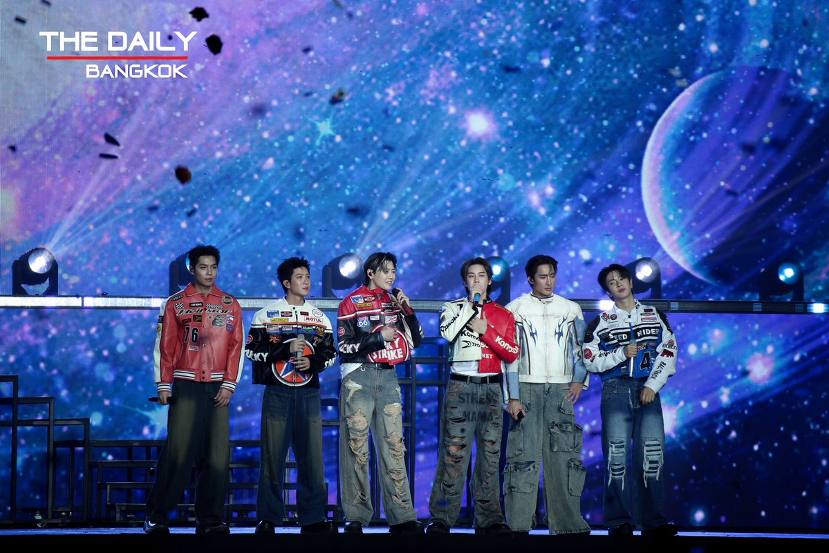 thedailybkk's tweet photo. จบลงแล้วกับคอนเสิร์ตสุดประทับใจจาก 6 หนุ่ม #เอิร์ทมิกซ์ #เฟิร์สข้าวตัง #บุ๋นเปรม ในงาน FEEL FAN FUN PARTY CONCERT

EMBPFK CLOSE FRIENDS PARTY 
#FFFPartyConcert2026D1
#EarthPirapat #FirstKhaotung 
#BounPrem https://t.co/eDlSZzV473