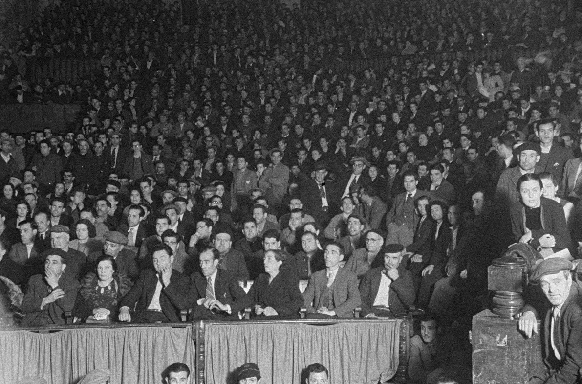 prolovener's tweet photo. Meeting de la Fédération Anarchiste Ibérique pendant la révolution espagnole. https://t.co/VyihwYLnxj