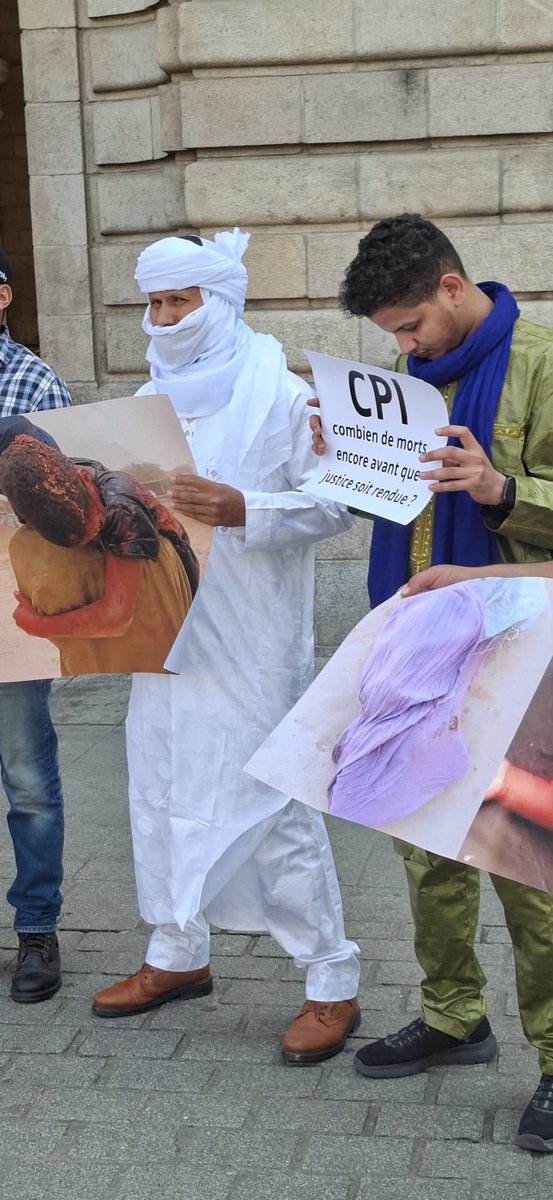 SahelAlerte's tweet photo. Rennes : la diaspora de l'Azawad manifeste contre les violations des droits humains de l'armée malienne et  Africa Corps

Le 25 juillet 2026, des membres de la diaspora de l'Azawad en France ont organisé une manifestation à Rennes, en France, pour dénoncer les exactions et les violations des droits humains qu'ils attribuent à l'armée malienne et à l'Africa Corps russe.

 Plusieurs organisations de la diaspora et de défense des droits humains du peuple de l'Azawad ont pris part au rassemblement, notamment Imouhagh Internationale (France), l'Organisation de la diaspora touareg en Europe ( Europe) , l'Association Kal Akal (Kidal), le Collectif pour la défense des droits humains du peuple de l'Azawad (Tombouctou) et Kel Tamacheq Organisation (France).

Les organisateurs ont affirmé vouloir poursuivre leurs actions de sensibilisation auprès des institutions internationales et de l'opinion publique afin d'alerter sur la situation sécuritaire et humanitaire en Azawad.

 Ils estiment que les populations civiles sont victimes de graves violations et appellent à une mobilisation internationale ainsi qu'à l'ouverture d'enquêtes indépendantes sur les faits qu'ils dénoncent.

Au cours de la manifestation, les participants ont brandi  des images des enfants tués par les frappes des drones turcs téléguidé par les mercenaires russes et leurs supplétifs Maliens, ainsi que des violations et exactions sur terrain dont un civil tué et découpé  le 23 juin 2026 par l'armée malienne et l'Africa Corps russe à Zarho (Tombouctou).