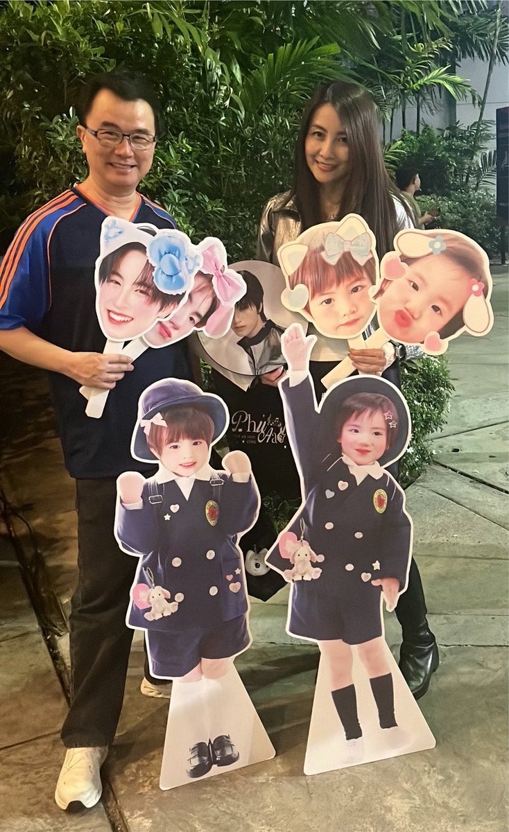 maybeitjan's tweet photo. บ้านลิ้มปัญญากุล บ้านสุวิทยะเสถียรเช็คอินมาก น่ารัก https://t.co/XMCAn2aGji