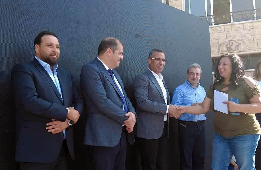 MoaLebanon's tweet photo. وزير الزراعة الدكتور نزار هاني يفتتح معرض القرية الزراعي «صُنع في راشيا» ضمن الأيام الوطنية للزراعة 2

#الزراعة_نبض_الأرض_والحياة
#وزارة_الزراعة
#وزير_الزراعة

يوتيوب وزارة الزراعة:
https://t.co/X6DeEDnWRa

فيسبوك:
https://t.co/mr96sfxHUr

موقع الوزارة:
https://t.co/6WWgx4kIzM https://t.co/4D68gQfcPj
