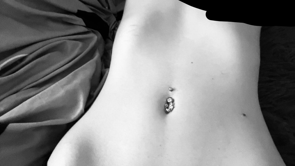angelsfeeed's tweet photo. one last bloated bodycheck before taking recovery seriously guys https://t.co/fvI8Uu1ZY1