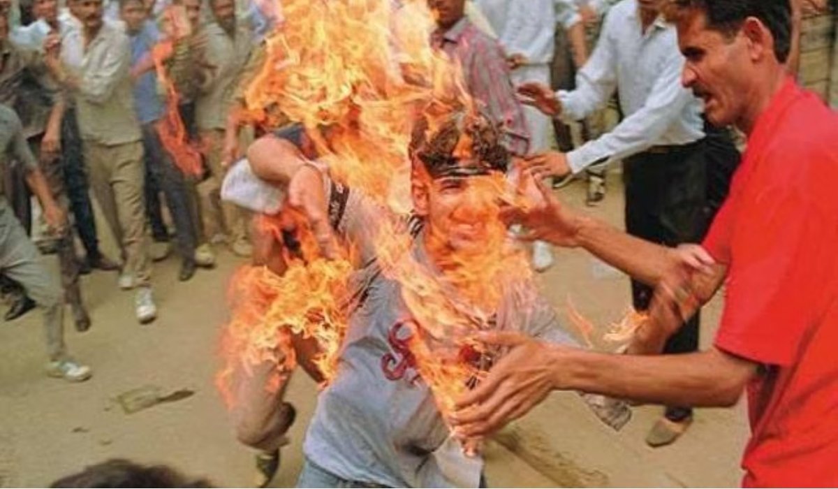 UmdarTamker's tweet photo. This image is from 1990. He is Rajeev Goswami and he died after sustaining 50% burns protesting against caste based reservation.

I know I will be trolled heavily and will lose a lot of followers for this post but this is what I feel honestly.

CJP or Abhijeet Dipke are not hero. They are Clowns. Dharmendra Pradhan's resignation doesn't mean anything honestly. What will it change. Not a thing. Some other minister will sit on that position and things will be repeated.

I would have given my full respect to Abhijeet Dipke or anyone who would have demanded removal of caste based reservation and protested for merit based reservation.

But, in India the youth is happy with this useless resignation. Clowns 🤡