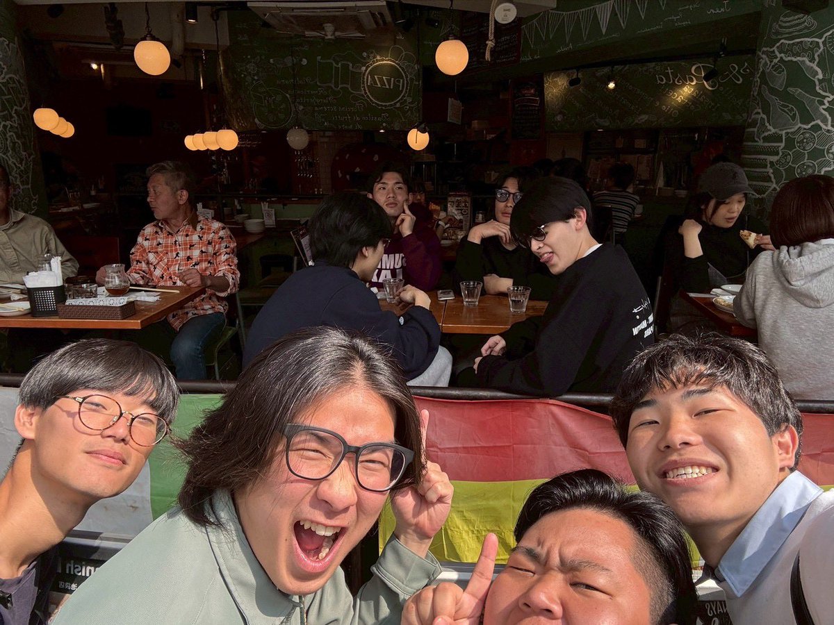 L4Kwl78057's tweet photo. 8月3日 18:30〜20:00楽屋A
「かなりMを意識したライブ」
【演者紹介】
①首と塩こんぶ
②ウンボイひらき/よこうち
③ひらきはこのライブを首を長くして待っています。

アホなボケが多くてめっちゃおもろい、特に屁とか出てきたらもう最高 https://t.co/eSxXv1mjFT