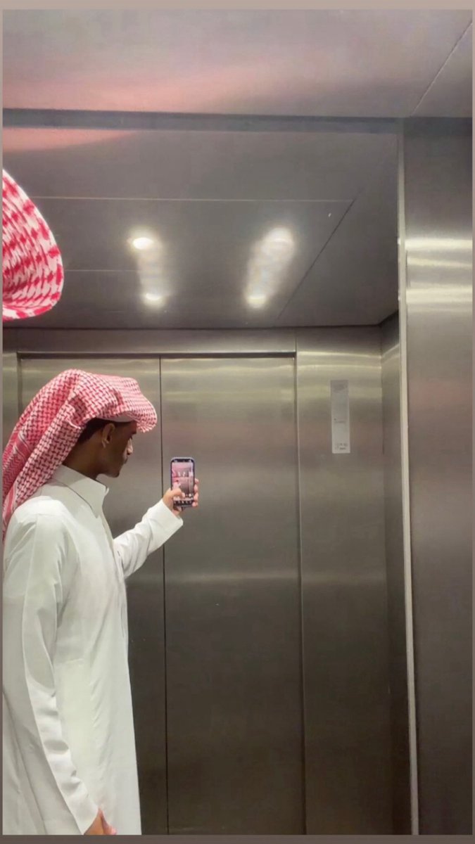 rqeo_'s tweet photo. لا يبدا يومي الا بشرب الكوفي شوب https://t.co/FjCJuHtPcY