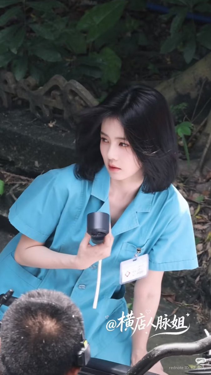 mnianam_'s tweet photo. DYLU crumbs are all we need to keep the delusion alive 😩

#WangHedi #Bailu https://t.co/RNgifVmmpT