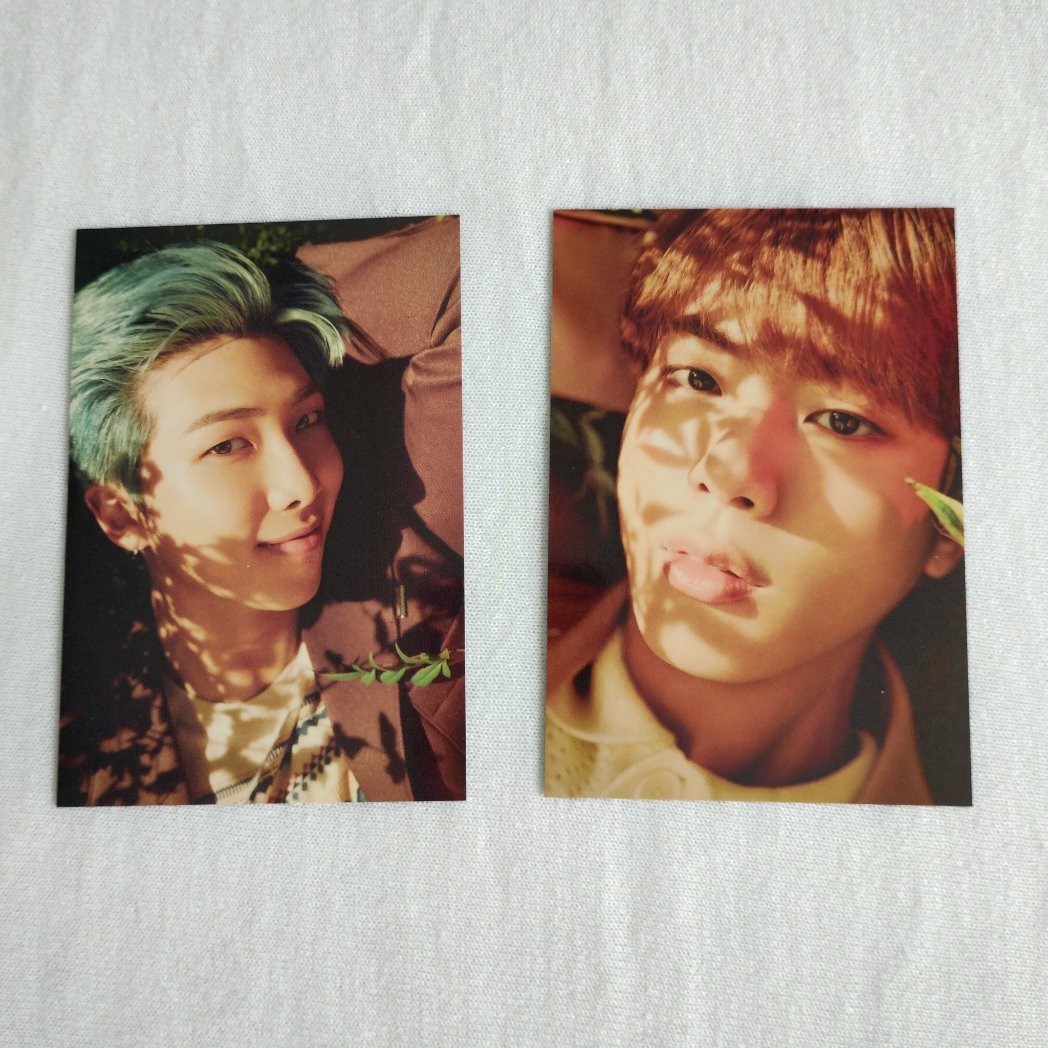 Blacksswan7's tweet photo. Namjin official hybe insight photocards giveaway!

-followers only
-retweet to join 
-worldwide, 1 winner receives both via letter
- other members pcs following soon https://t.co/VuWWTGmMvz
