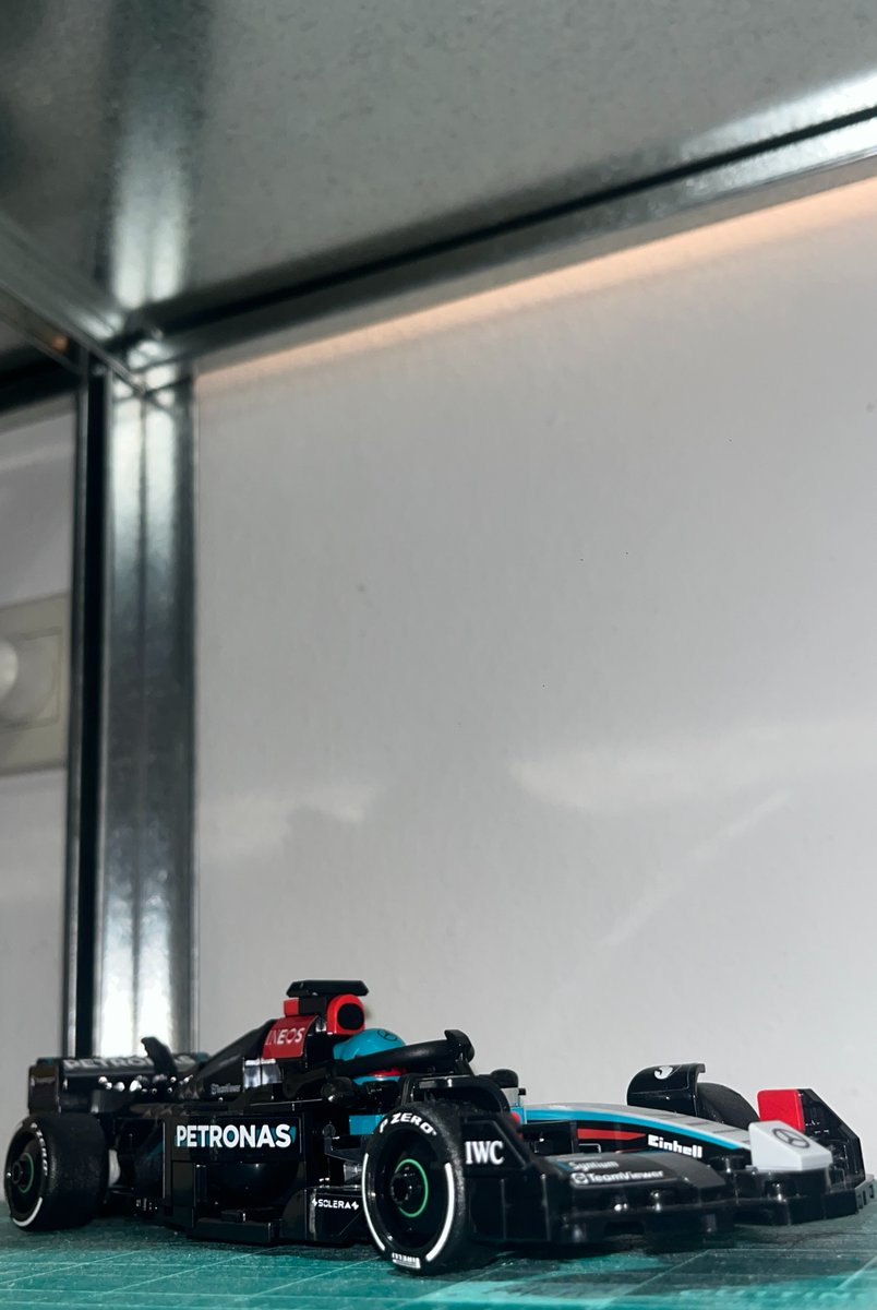 nukady10's tweet photo. 🏎️ พรี่ใ��ญ่มาแร้วว เจ๊จอร์จหรือลุกชายคิมิ๊ แบ่งใจให้ไม่ถูกเลย