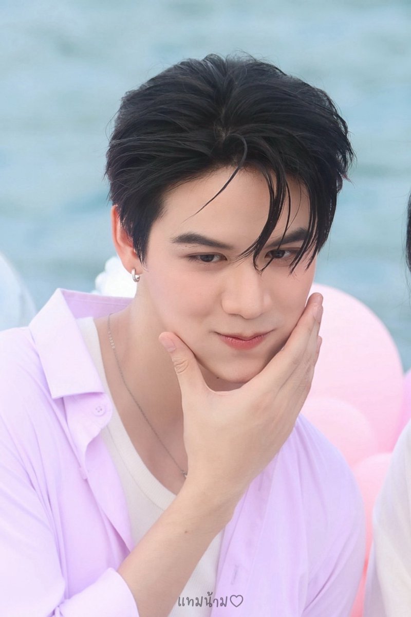 ecalost's tweet photo. คุณไม่อาจปฏิเสธแป๋ววววว https://t.co/7QWyUIH4Hy