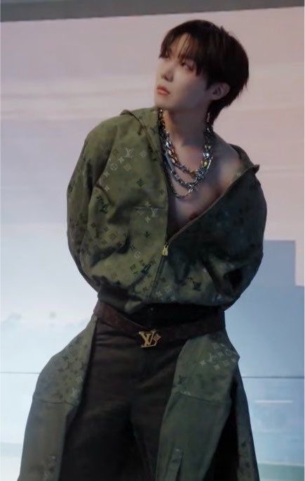 icedhoseok's tweet photo. so delicate https://t.co/M8kdL3hJpH