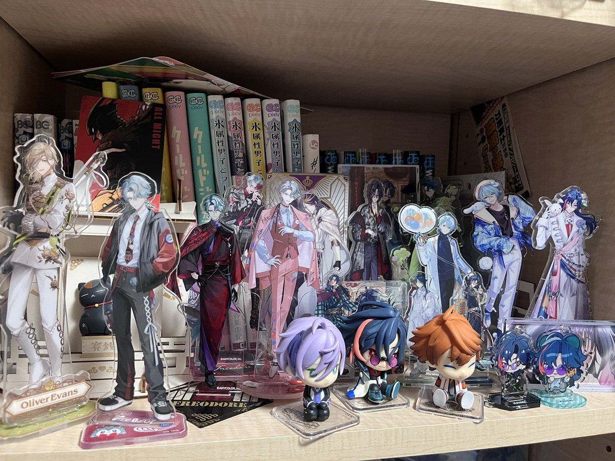96turu's tweet photo. 念願のが届いたよ！

買うの厳選してるつもりだけど
どうしてそんなにめろいんだ？？？
メッロこんなの女の子ほうっておきませんわ https://t.co/h10Yf5X3rs