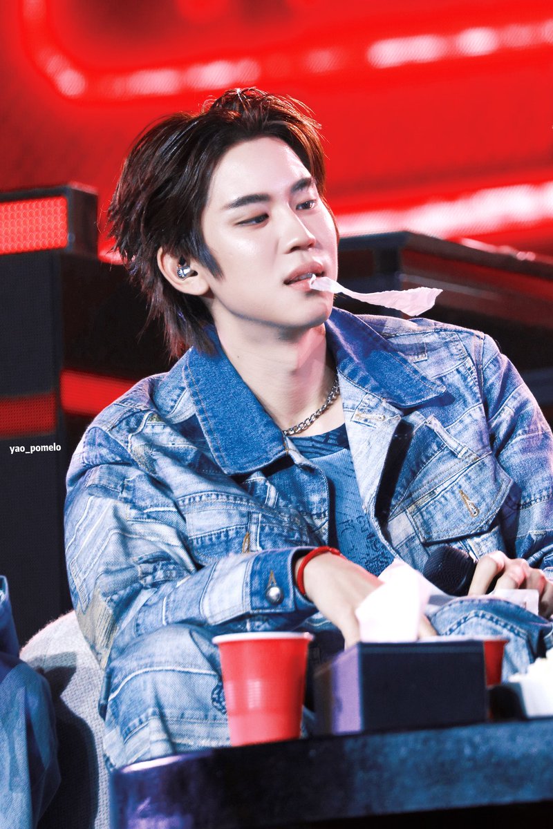 yaopomelo's tweet photo. Like bad boy~~😝😝

EMBPFK CLOSE FRIENDS PARTY

 #FFFPartyConcert2026D1
#prem_space @Prem_space https://t.co/j6tN8aP5EK