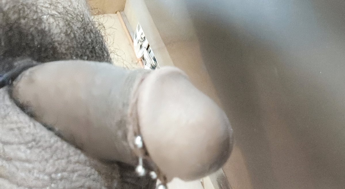 Danzive43971's tweet photo. #softdick or harddick https://t.co/5GaQI1oxDg