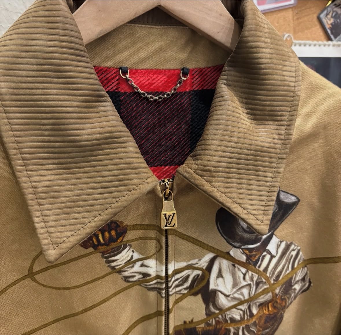Shtreetwear's tweet photo. Louis Vuitton Western Jacket https://t.co/fgJk5psJbP