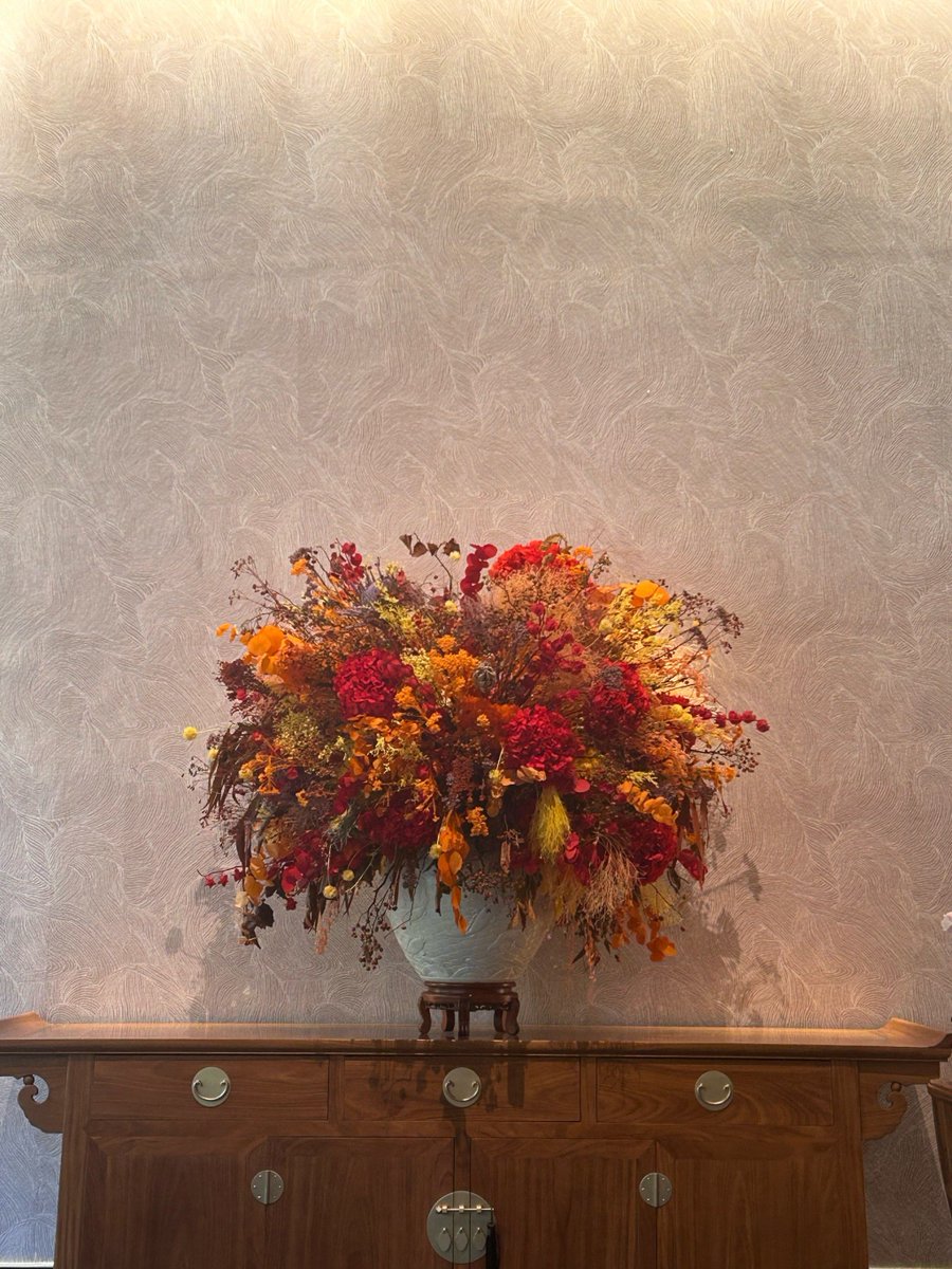 MkSharm67646149's tweet photo. It's the first day of autumn —sipping spiced lattes, crunching golden leaves, and savoring every small, cozy ritual that makes this season glow. #AutumnVibes #FirstDayOfFall https://t.co/5nASWMqKqu