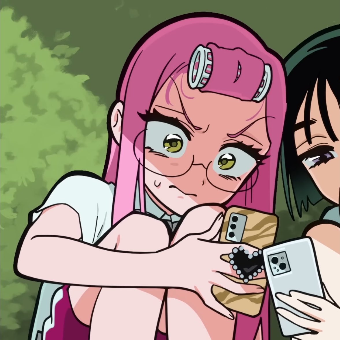 sharkyiban's tweet photo. mizi certainly grew and embraced femininity, thrived in it, until it ultimately became something that pushed uncomfortable narratives at the hands of her fanbase. she reveled in it until its perception grew out of her control and she was exploited. it’s a painful progression https://t.co/x1CXdwoI8K