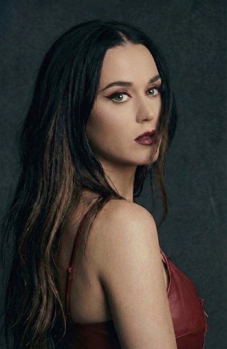 PInsider_'s tweet photo. 🚨 | Katy Perry joins artists like Ariana grande, Olivia Rodrigo, Sabrina carpenter and Zara Larson who have called out The White House for using their music on ICE/military videos without permission. https://t.co/TraJpNU6jm