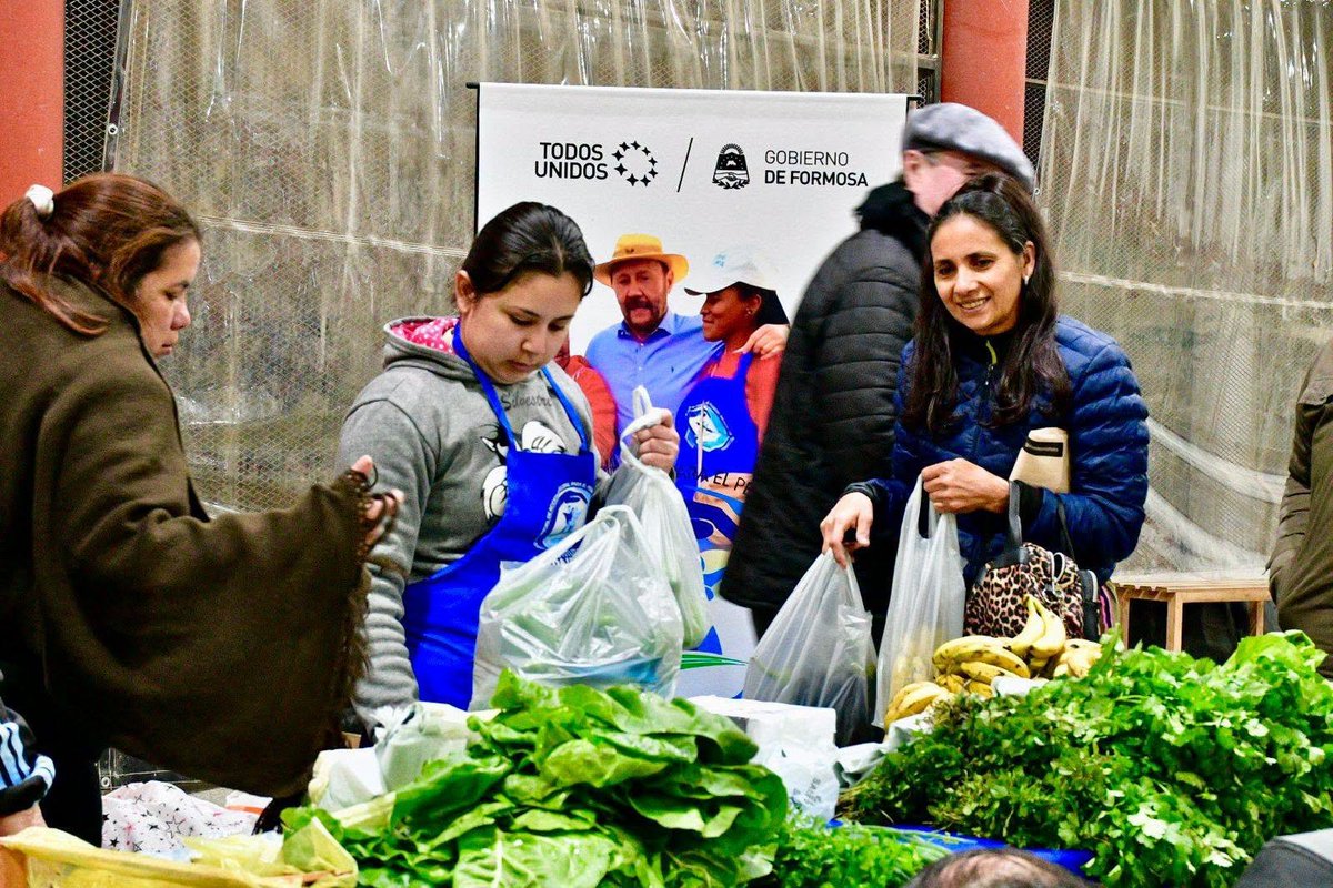 AgenforNoticias's tweet photo. ➡ Casco: “El PAIPPA sigue consolidando la actividad de los pequeños productores”
🌐 Nota completa: https://t.co/2QGtAByKsN
#Agenfor #PAIPPA #Formosa https://t.co/VHYk0Y6Qbp