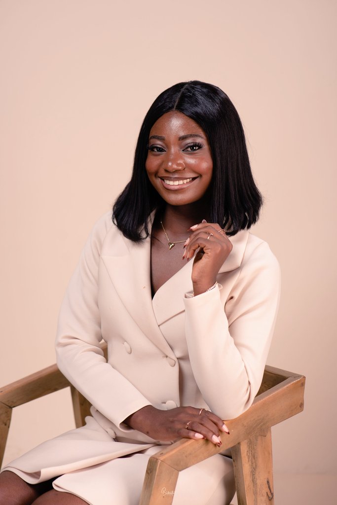 ebonnyy17's tweet photo. My final year symposium pictures just landed 🤭🔥
Convocation and induction next 💃💃 https://t.co/O5V6zWNM2K