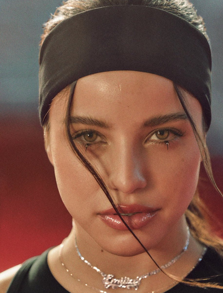 emillymerness's tweet photo. Emilia mernes X ADIDAS ⭐️🖤 (Adidas vía Instagram) https://t.co/SHMUvhRFao