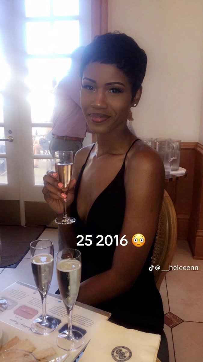 Nexiraluv's tweet photo. MOST BLACK WOMEN HIT THEIR PRIME LATER IN LIFE. 🥰 https://t.co/C1WwemvjLo