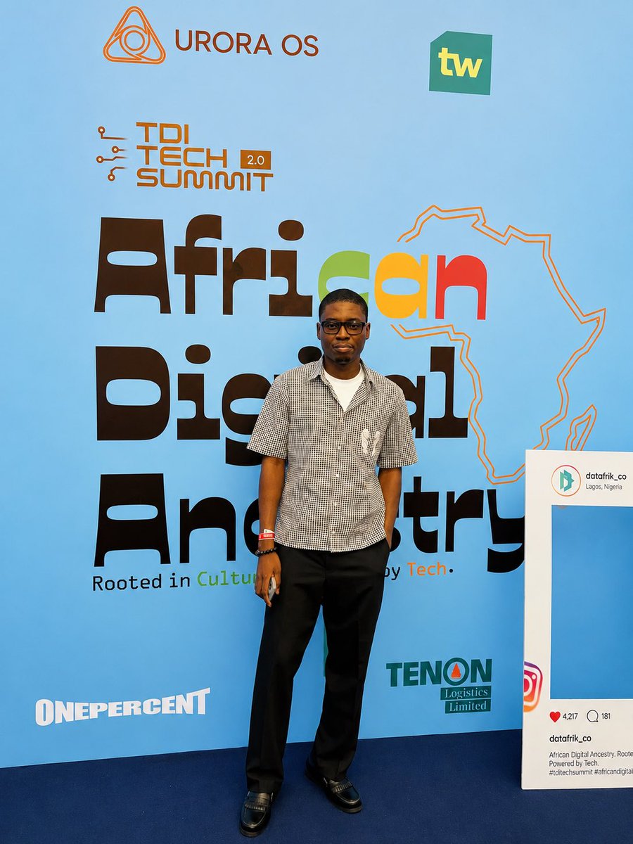 Ade1666's tweet photo. We outside
#TDITechSummit2.0 https://t.co/qliozbz7vI