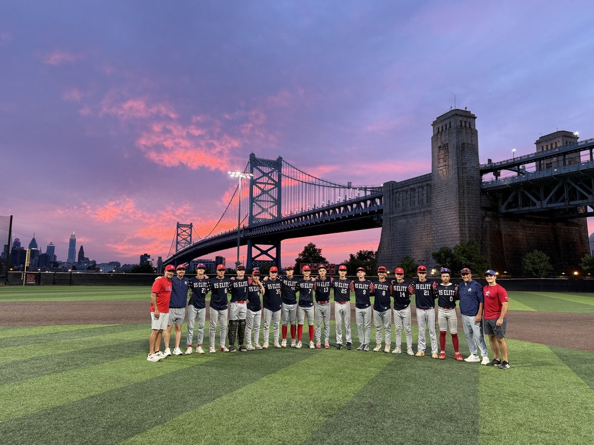 maryland_us's tweet photo. 2029 US Elite Mid Atlantic Scout continues their Torrid Run of 10 Straight on a Beautiful Night with a Beautiful Backdrop @useliebase https://t.co/WMofDMQrqN