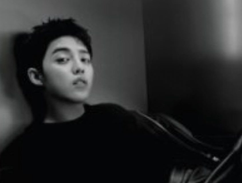 bawatlathala's tweet photo. more #jeongcheol 

just sival begging hanliel to be one of his boys https://t.co/oKHuQHxxpK