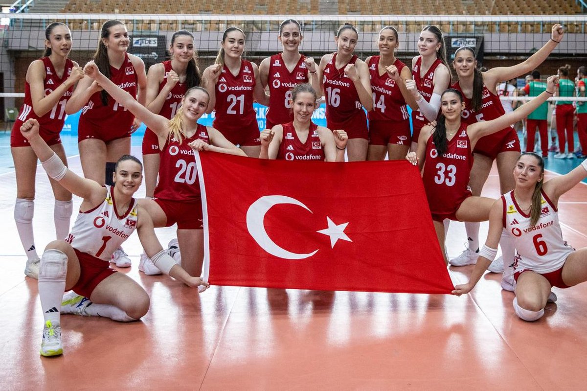 gibbybaris's tweet photo. 🇹🇷🏆 U17 Milli Takımımız Balkan Şampiyonu Oldu https://t.co/XbZR97hojw