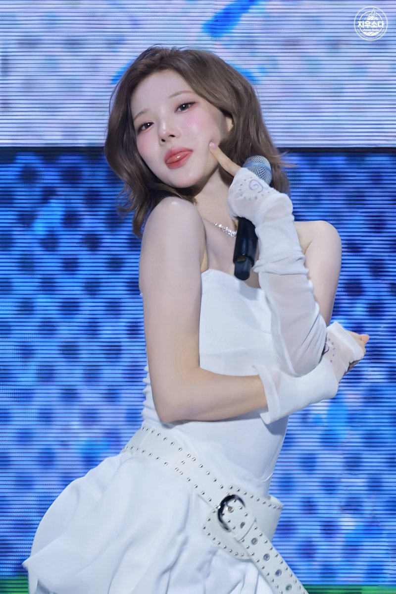 Jiwoo_Soda's tweet photo. 260725

#지우 #JIWOO
#Hearts2Hearts #하츠투하츠 https://t.co/YK4ChGe5jQ