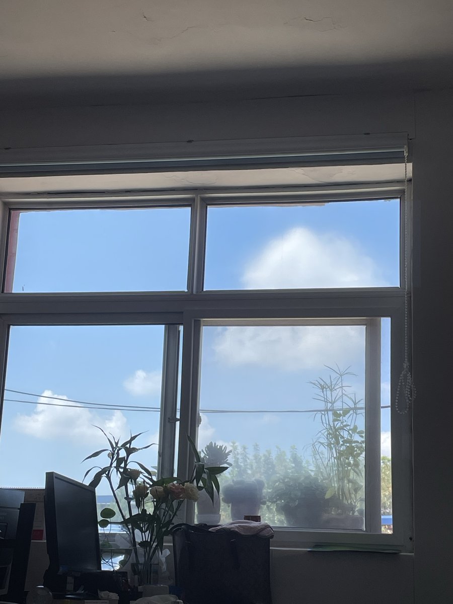 mabiain57's tweet photo. New to photography Start with mastering natural light and your smartphone’s built-in camera—no fancy gear needed to snap great first shots! https://t.co/67TQV5sRus