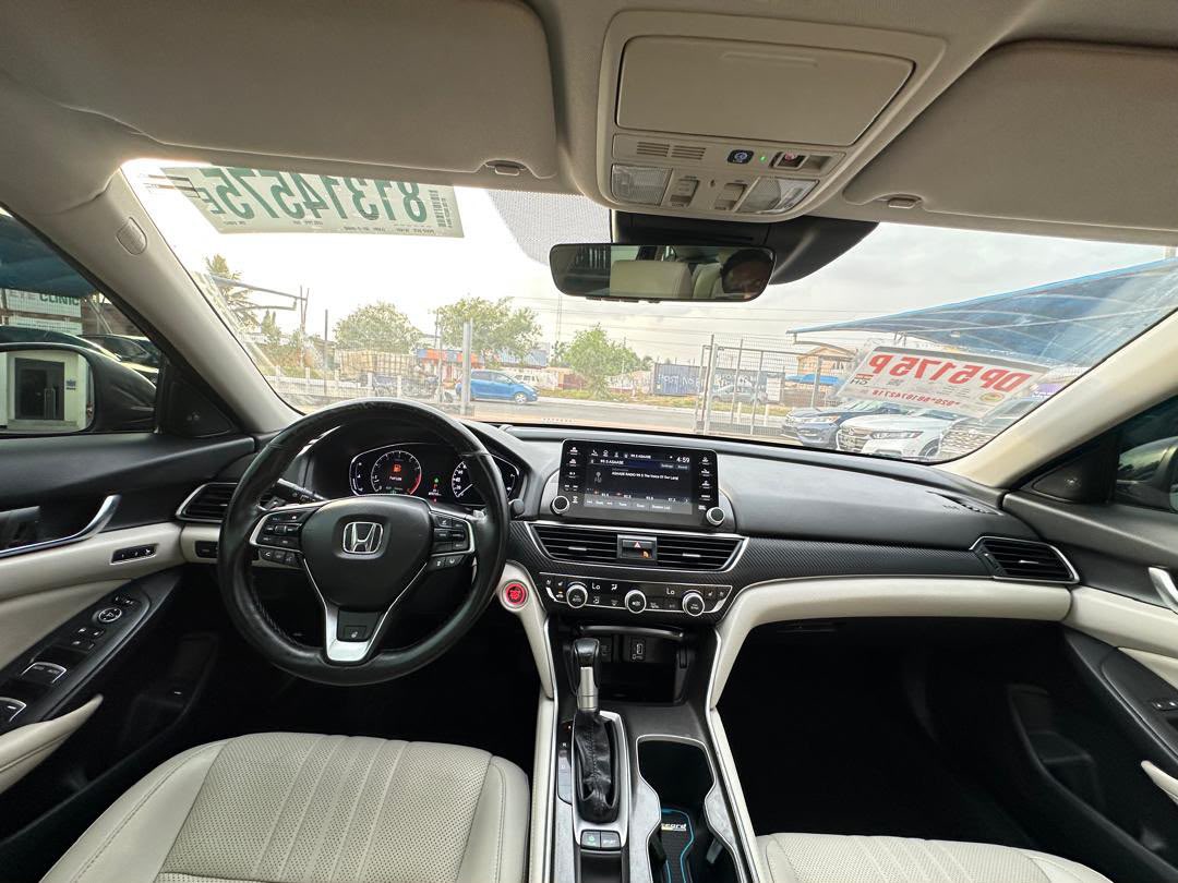 Kwesi_Agyei_'s tweet photo. 2018 Honda Accord touring
Full option 
300k cedis 
Cleared recently 
Ready to meet buyer https://t.co/oR72mtat8h