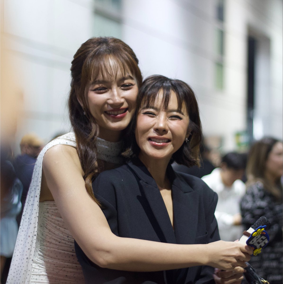 iamknw's tweet photo. ตอนด่ากันฟิสิกส์เคมีชีวะยังฟุ้งเลยย อยากดูตอนรักกันค่ะมีซีรี่ย์ให้หน่อย 55555555555555555555555 https://t.co/ROJEOA7JHu