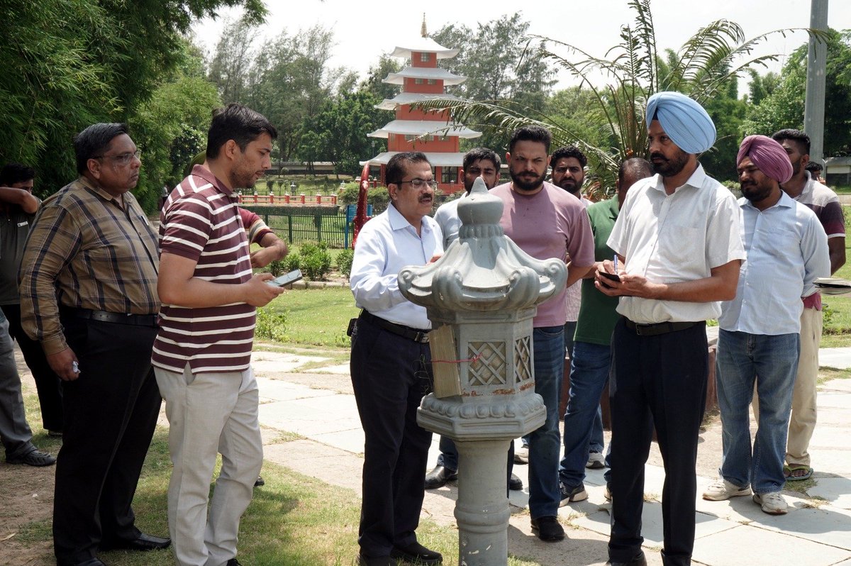 MCChandigarh's tweet photo. MC Chandigarh is enhancing visitor experience at the Japanese Garden, Sector 31. During an inspection, Chief Engineer Sh. Sanjay Arora directed comprehensive improvement works, including repairs, better lighting, landscaping, CCTV surveillance, upgraded visitor amenities and strengthened security to ensure a cleaner, safer and more welcoming public space.

#MCCChandigarh #Chandigarh #PublicParks #UrbanDevelopment