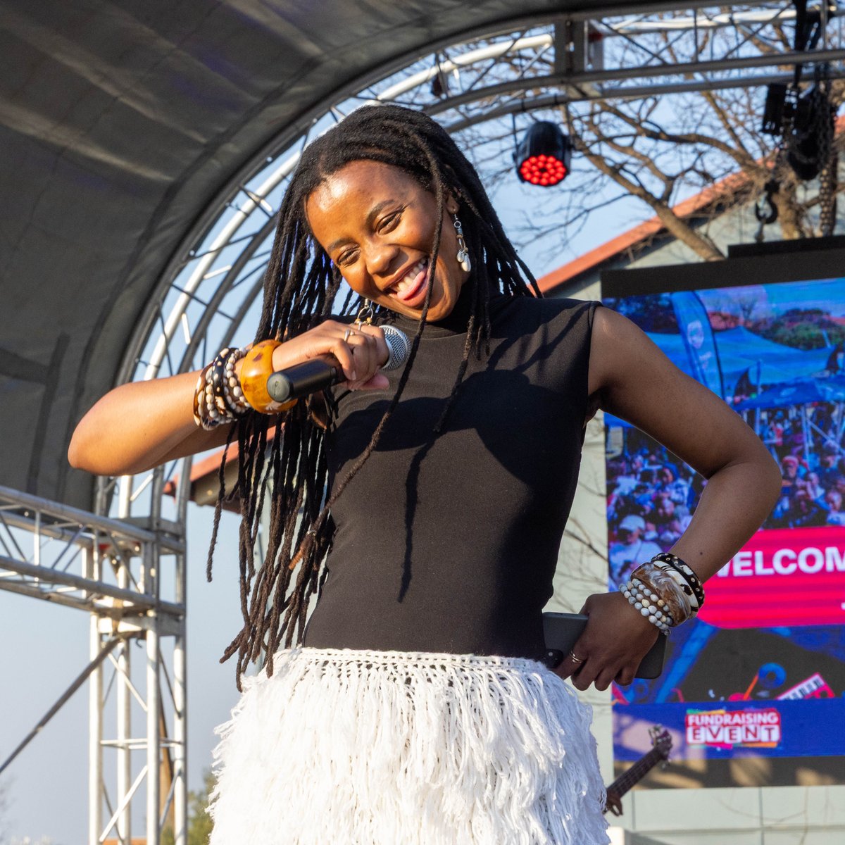 StandardBankArt's tweet photo. Vuyo Viwe captivated the stage with Afroesoteric sounds blending heritage, folk, and jazz. The audience was in awe, her performance became a powerful celebration of music as healing.🎶 #J4YP2026 #MakingArtPossible #SBJoJ2026 https://t.co/1Smwg9vrlM
