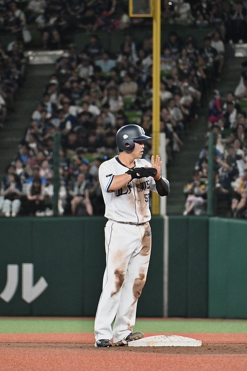 __imi48's tweet photo. 2026.07.25 ベルーナ
なかみしれっと武運祈ってた😹

#仲三優太 #seibuIions https://t.co/TuW6PQGbK6