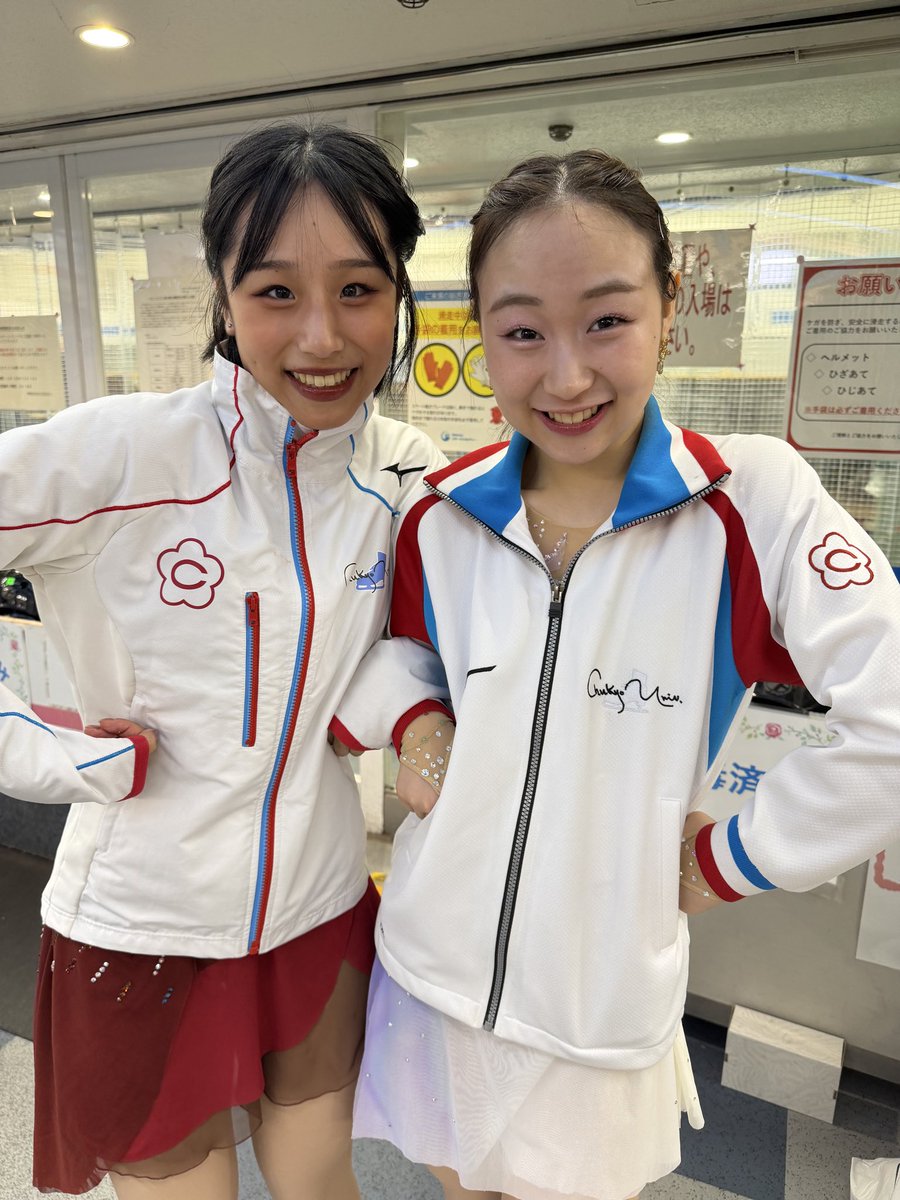 online_on_ice's tweet photo. 🍉みなとアクルス杯2026🐉
シニア女子FS

🥈 #山下真瑚 選手
昨季の🎶La vie en rose再演🤩
きょうは3ルッツ3トーループに挑み高さ＆幅のあるジャンプでGOE+1.97の高評価を得ました🙌 
🗣️新プログラム🎶ボレロはもうちょっとブラッシュアップしてからお披露目したい❤️シーズンを重ねていって、もっと「辞めなくてよかったな」って思えるようにたくさん練習してたくさんの人にみてもらいたいです💚

🥉 #松生理乃 選手
🎶パスピエ/月の光(振付:ローリー•ニコル)を初披露🌕
曲の前半はテンポが早く「若干緊張感もある」意外なスタート😎月の光が始まると「こっからが私が一番得意とする曲調だ！」とスパイラルにイナバウアーにリノ•マツイケ‼️とワールド全開🌟盛り沢山なプログラム🎹
🗣️ショートはもっと滑り込む！フリーはジャンプがもっとハマるように！

#みなとアクルス杯 #フジスケ #figureskating #MakoYAMASHITA #RinoMATSUIKE