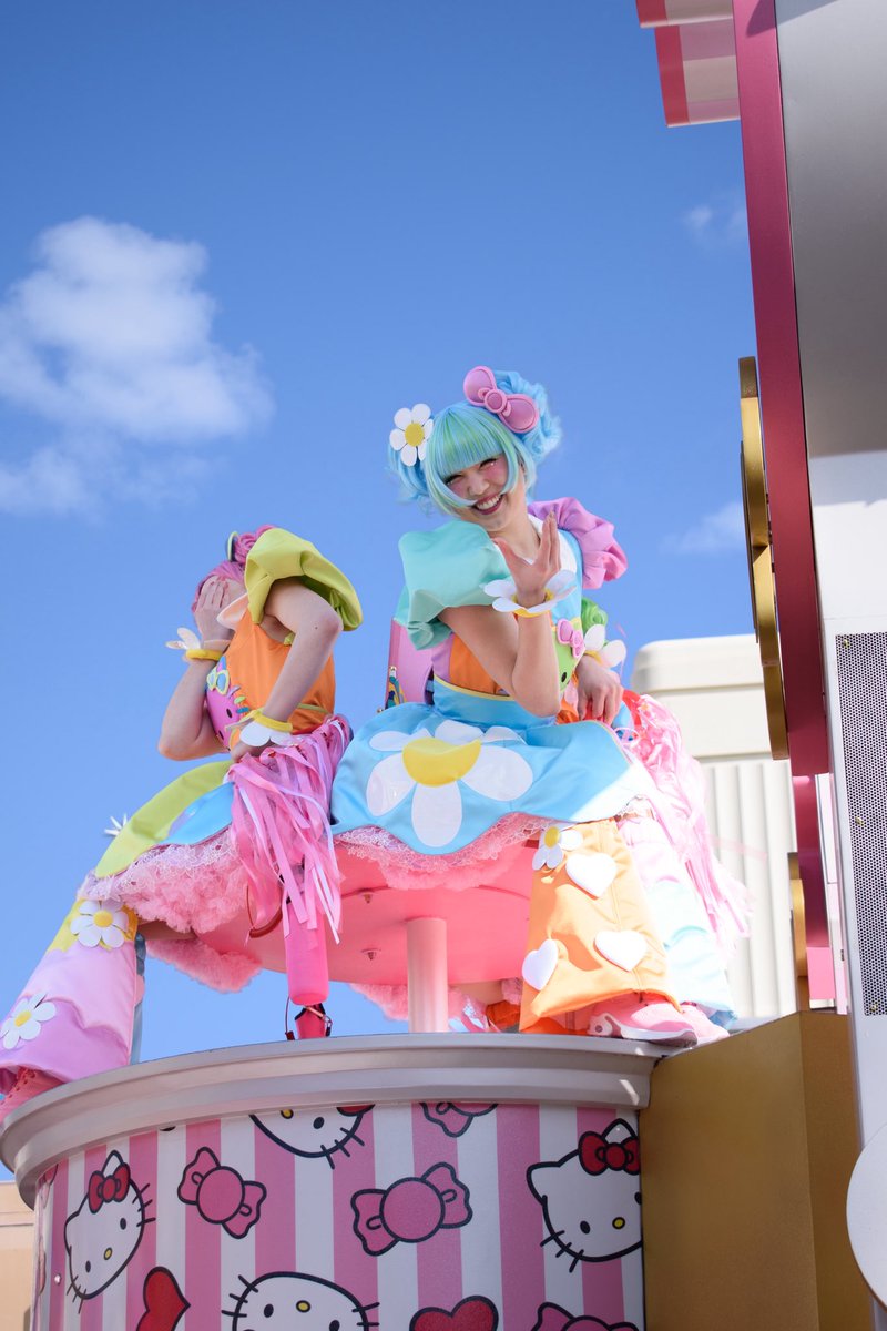 cookie_pero's tweet photo. 見上げたらかわいすぎて天に召されるかとおもった🥺💕 #USJファン #DiscoverU https://t.co/2GduO4cbAZ