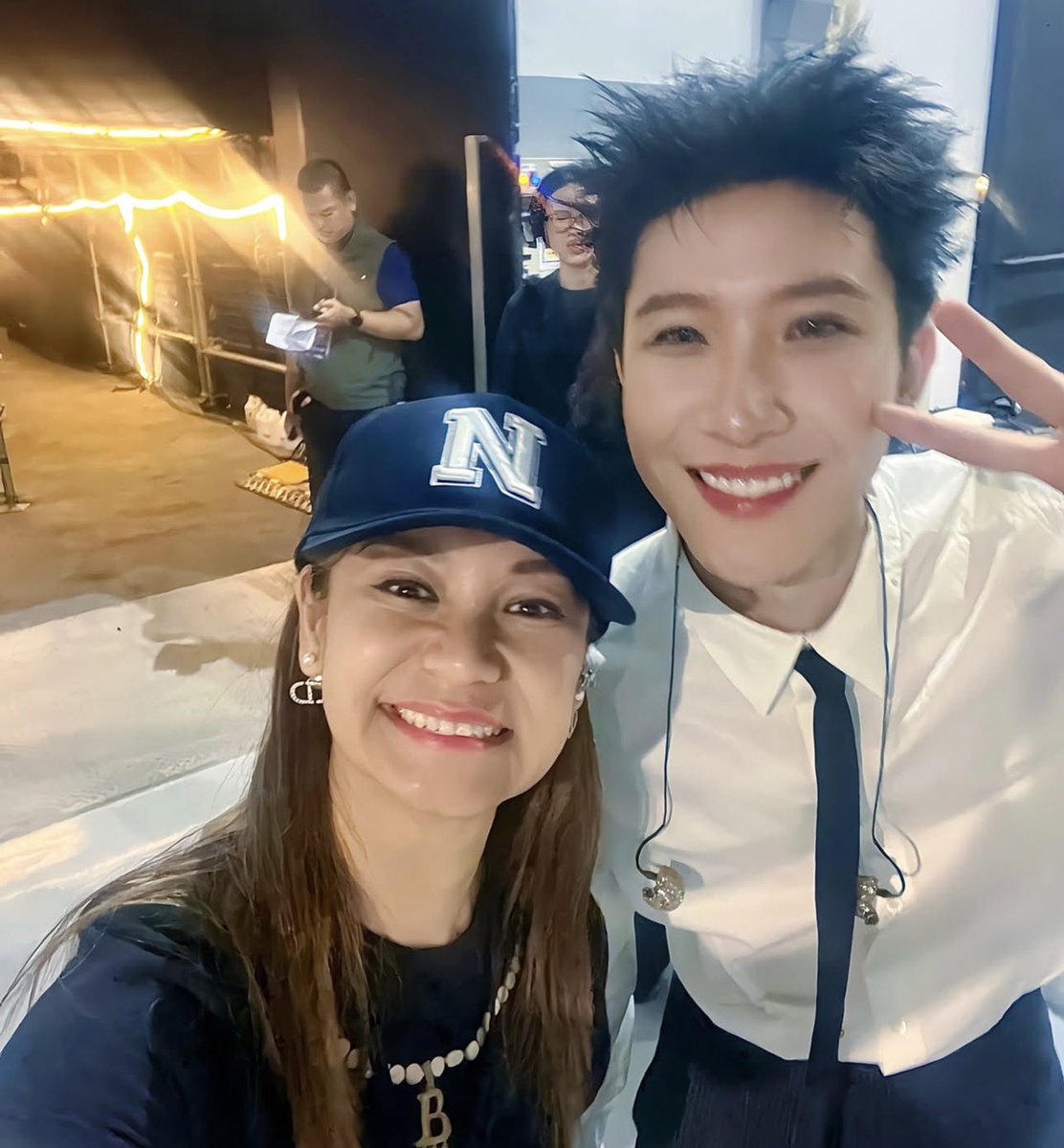 FirstKhaoFamily's tweet photo. ‘FEEL FAN FUN PARTY DAY 1’ 

Look who came to support Khaotung 
 
Kwangviolin 
🎻🎶 @myktnw 

“Sooooo very proud of Khaotung 💕💕❤️✨ You worked so hard. 👏🫶 Never give up! 👍❤️✨”

https://t.co/wUUq2o0rJU 

EMBPFK CLOSE FRIENDS PARTY 
#FFFPartyConcert2026D1
#FirstKhaotung #Khaotungg